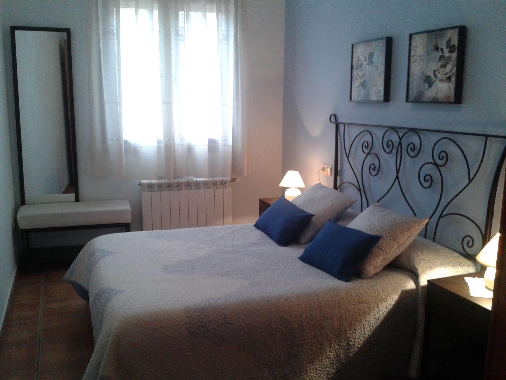 Apartamentos Casa Lola Rodeados De Montanas Y Rios ベセイテ エクステリア 写真